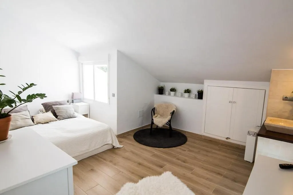Agrupada Townhouse Centro Apartment Marbella 0*,  Spain