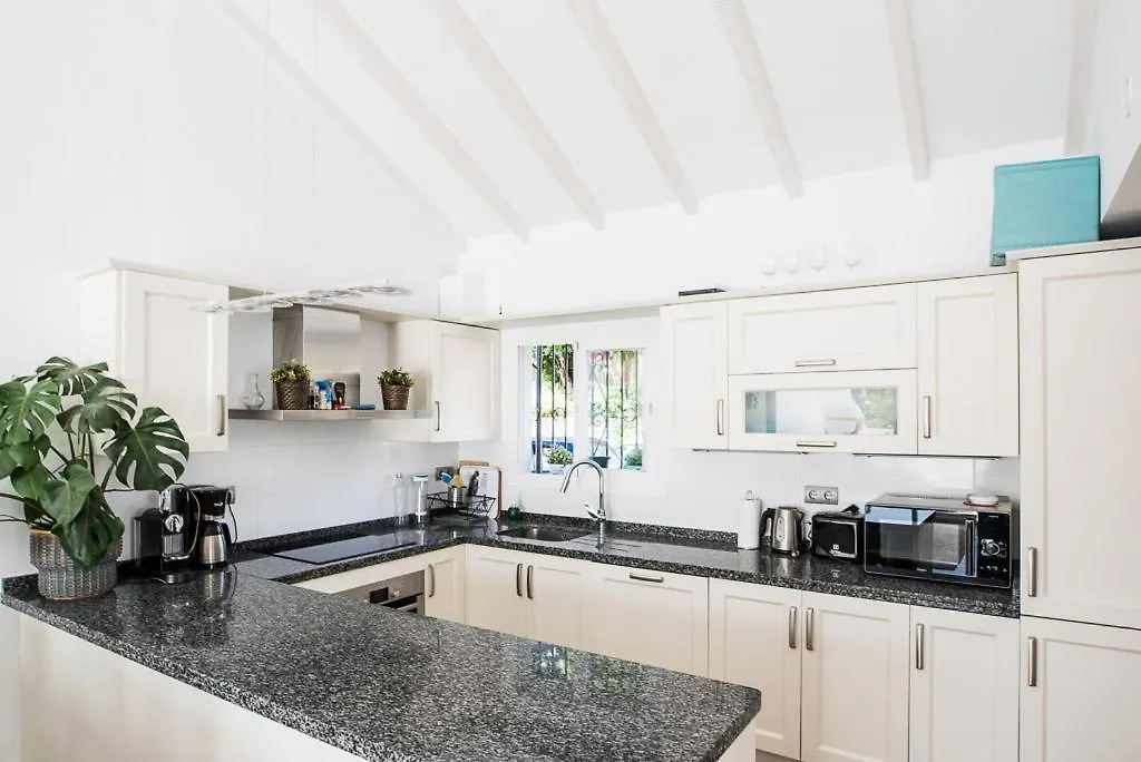 Agrupada Townhouse Centro Apartment Marbella
